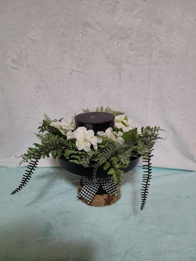 Flower candle holder
