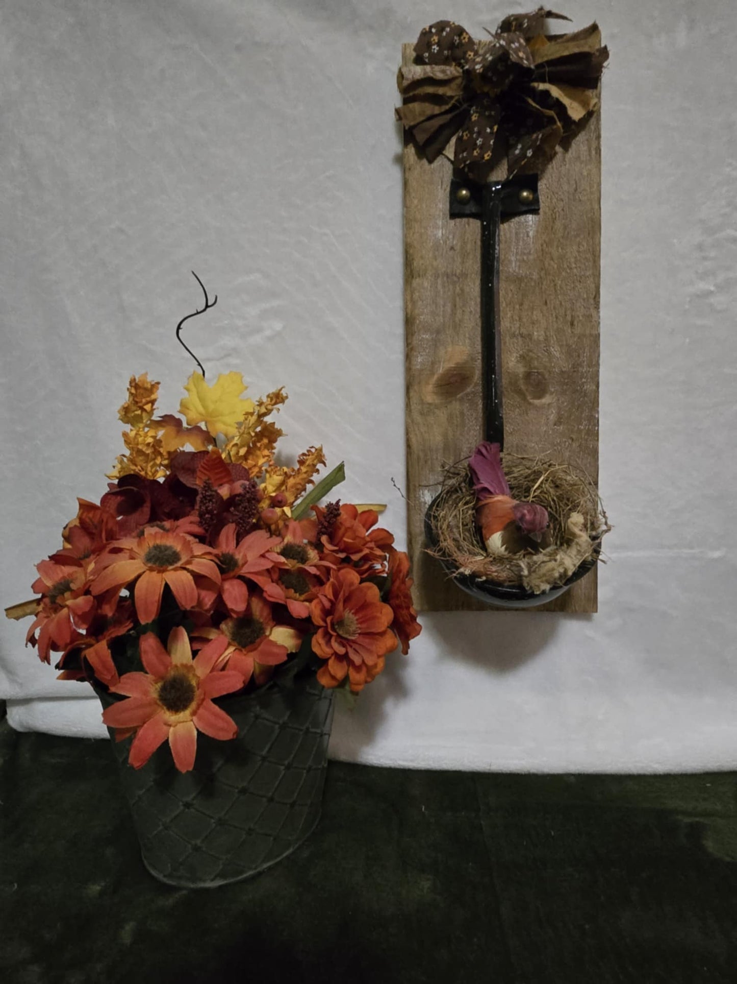Ladle nest holder