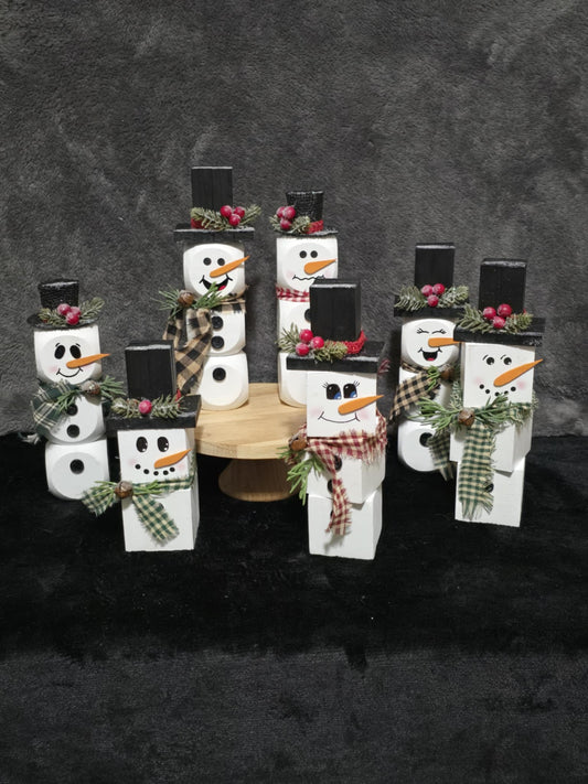 Wooden snowmen