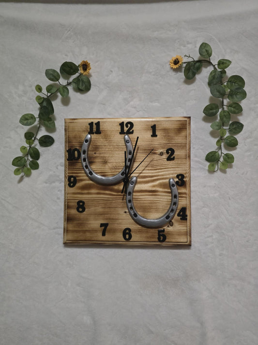 Horseshoe Clock